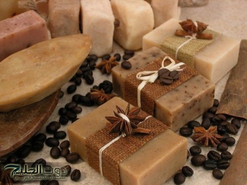 طريقة صنع صابون مقشر للعناية بالجسم