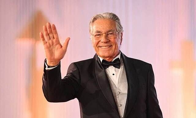 نجوم فقدناهم في عام 2024 في عام 2024 فقدنا عددا من الشخصيات البارزة التي تركت بصمتها في عالم الفن حيث كانوا جزءا لا يتجزأ من ذاكرة إقرأ المزيد