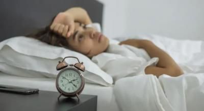 أخبار اليمن : ماذا يعني سماع صوت ضربات القلب عند النوم؟