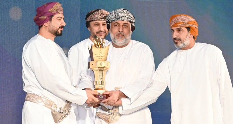 بتكليفٍ سامٍ وبرعاية وزير التجارة والصناعة وترويج الاستثمار .. نادي صلالة يتوج بكأس جلالة السلطان المعظم للشباب لعام 2023 م للمرة الرابعة على التوالي