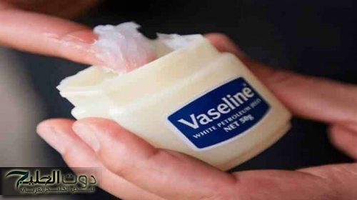 "ندمت اني مكنتش اعرفها"..اكتشف 22 فائدة مذهلة لاستخدام الفازلين والملح كل ليلة!