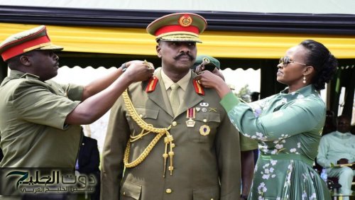 قائد جيش أوغندا:سأغزو السودان بمساعدة ترامب