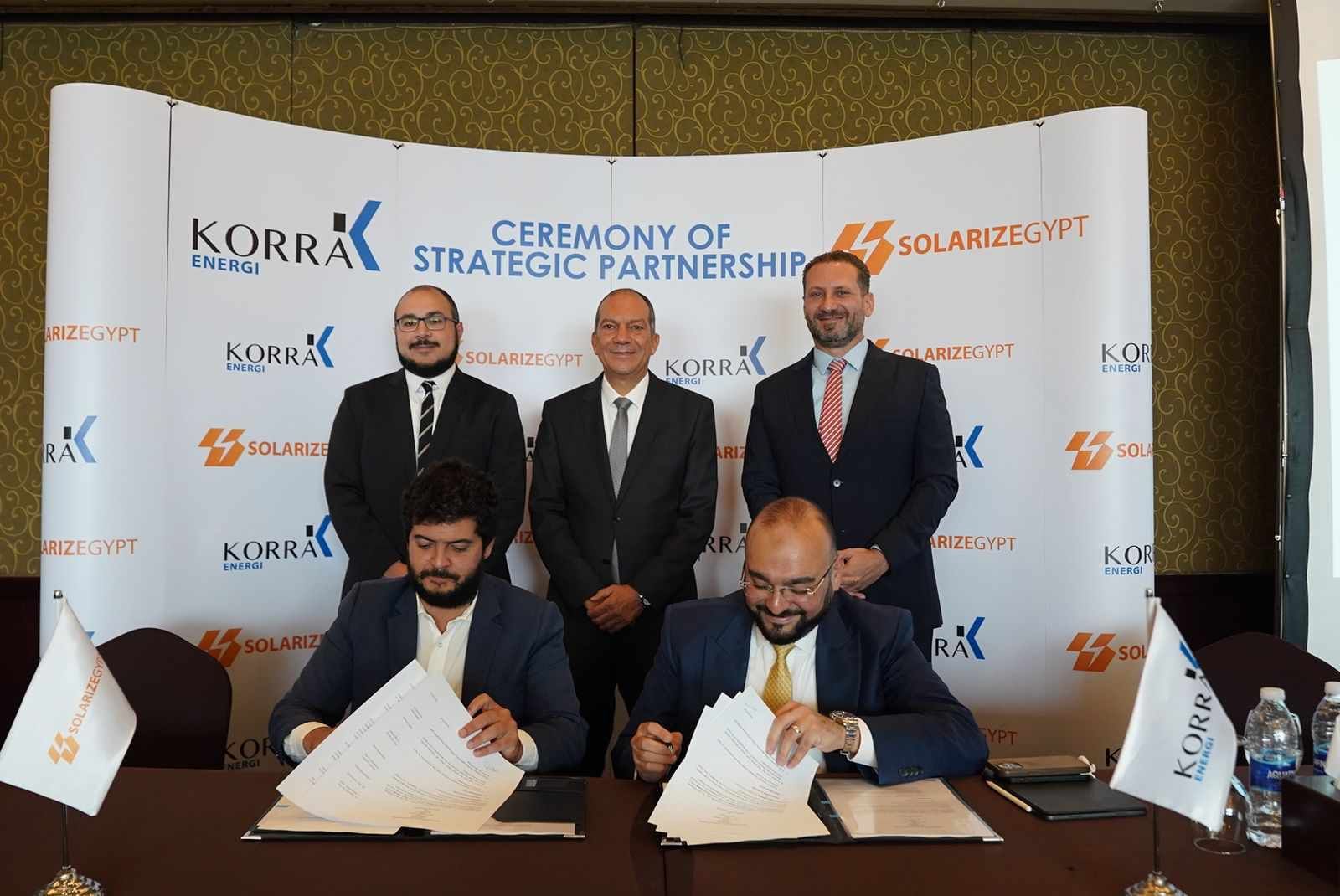 قرة إنرجي وسولاريز مصر توقعان اتفاقية لتنفيذ مشروعات طاقة…