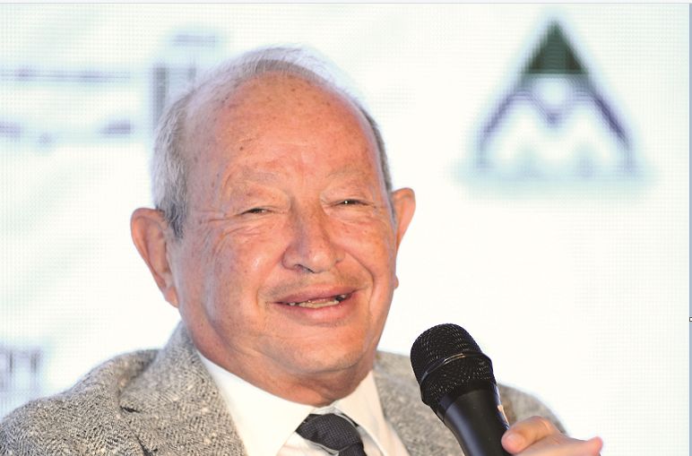 رجل الأعمال نجيب ساويرس في مقابلة صحفية خلال مؤتمر دوت الخليج:…