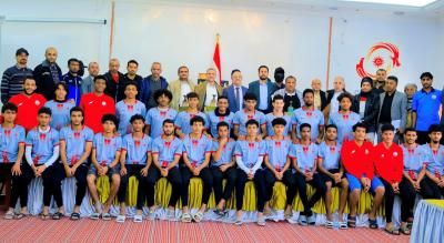 أخبار اليمن : الرهوي يحث لاعبي الشباب على التمثيل المشرف