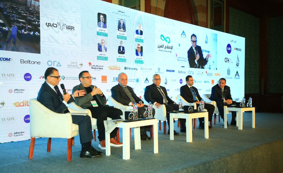 في الجلسة الثانية من مؤتمر دوت الخليج: برامج الإصلاح في عين القطاع…