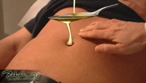انسى مشاكل المعدة بعد النهاردة!!... فوائد وضع زيت الخروع في السرة كل يوم قبل النوم... مش هتصدق النتيجة!