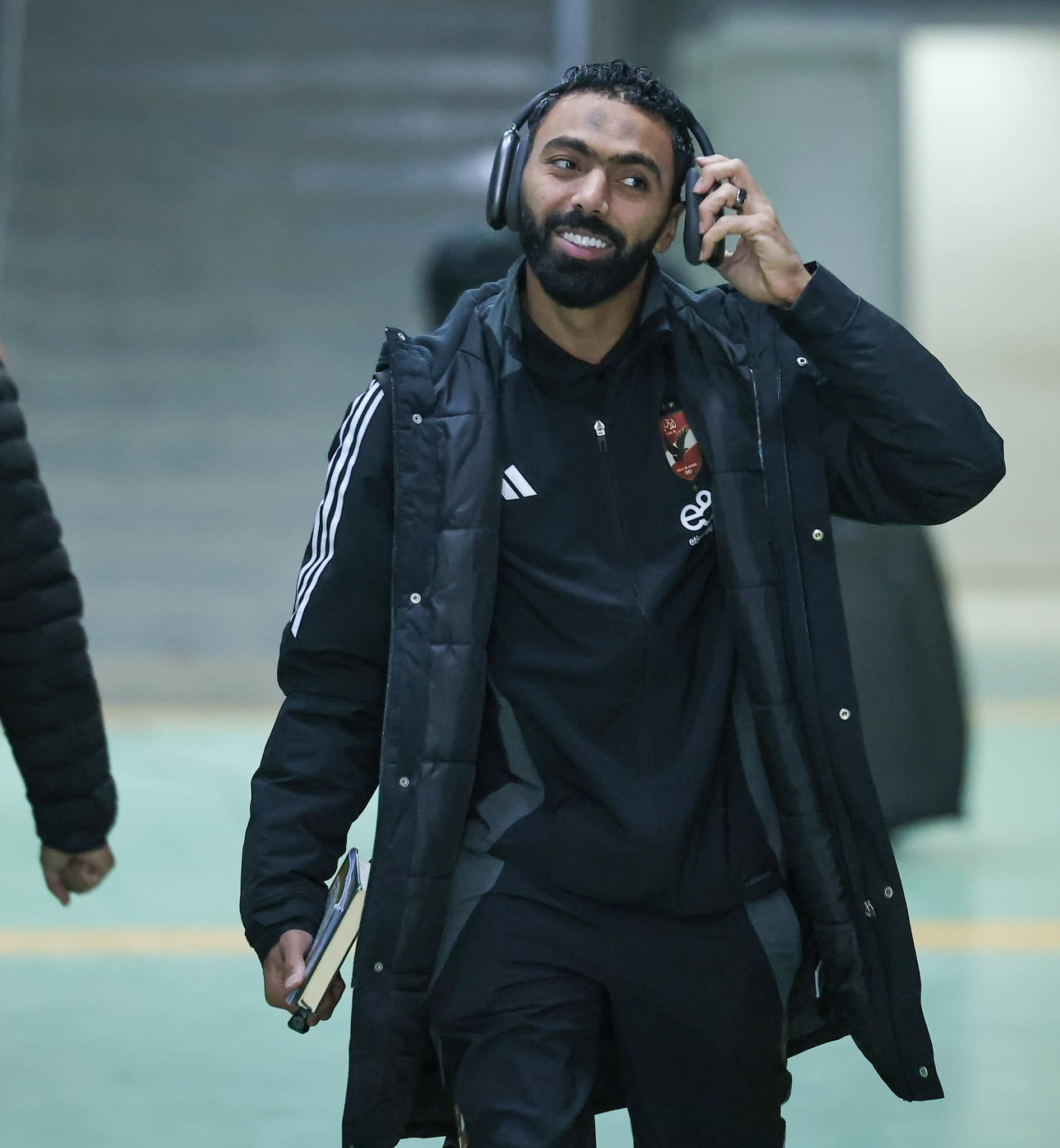 شاهد وصول الأهلي إلى برج العرب لمواجهة المصري في الدوري