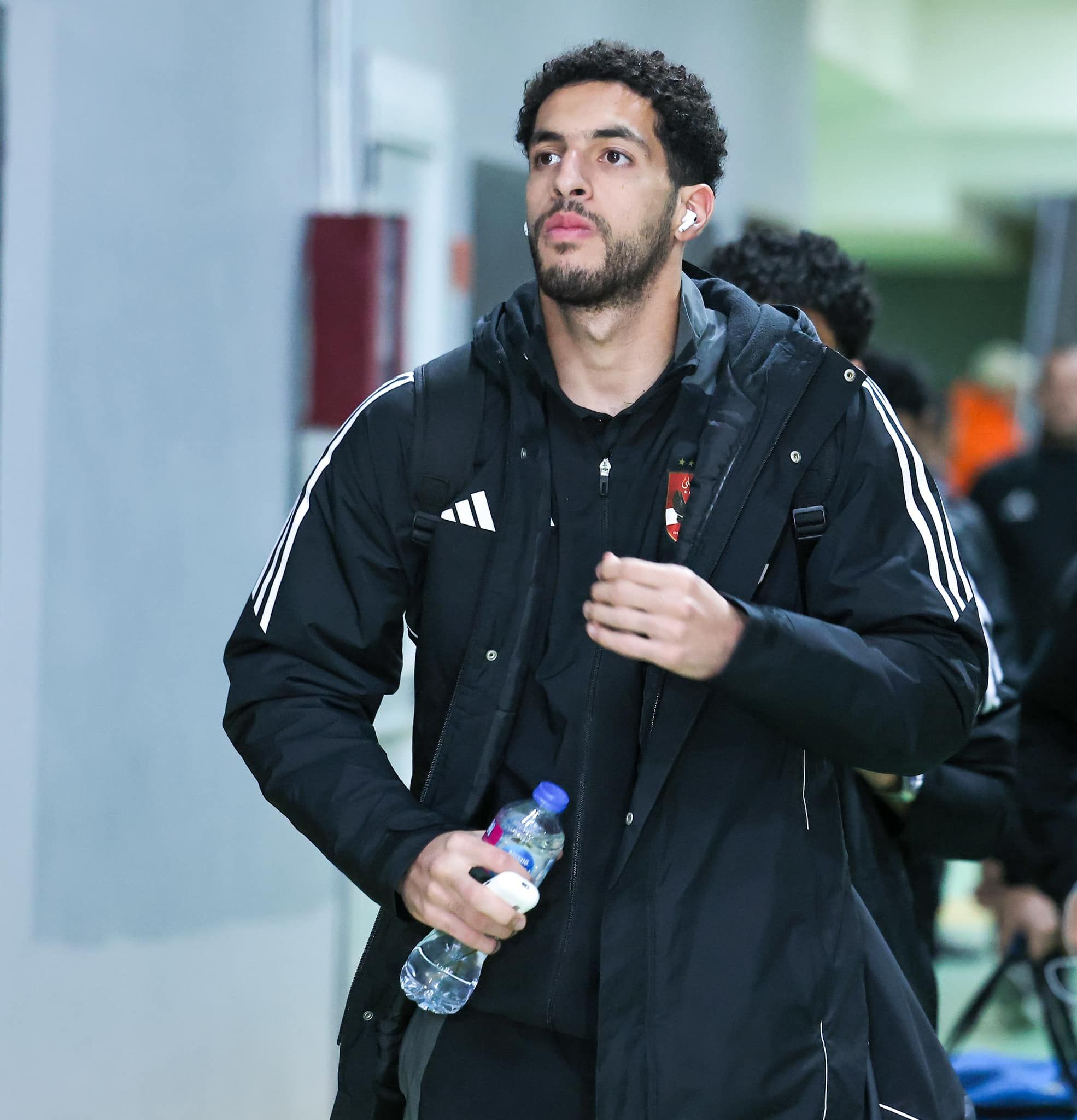 شاهد وصول الأهلي إلى برج العرب لمواجهة المصري في الدوري