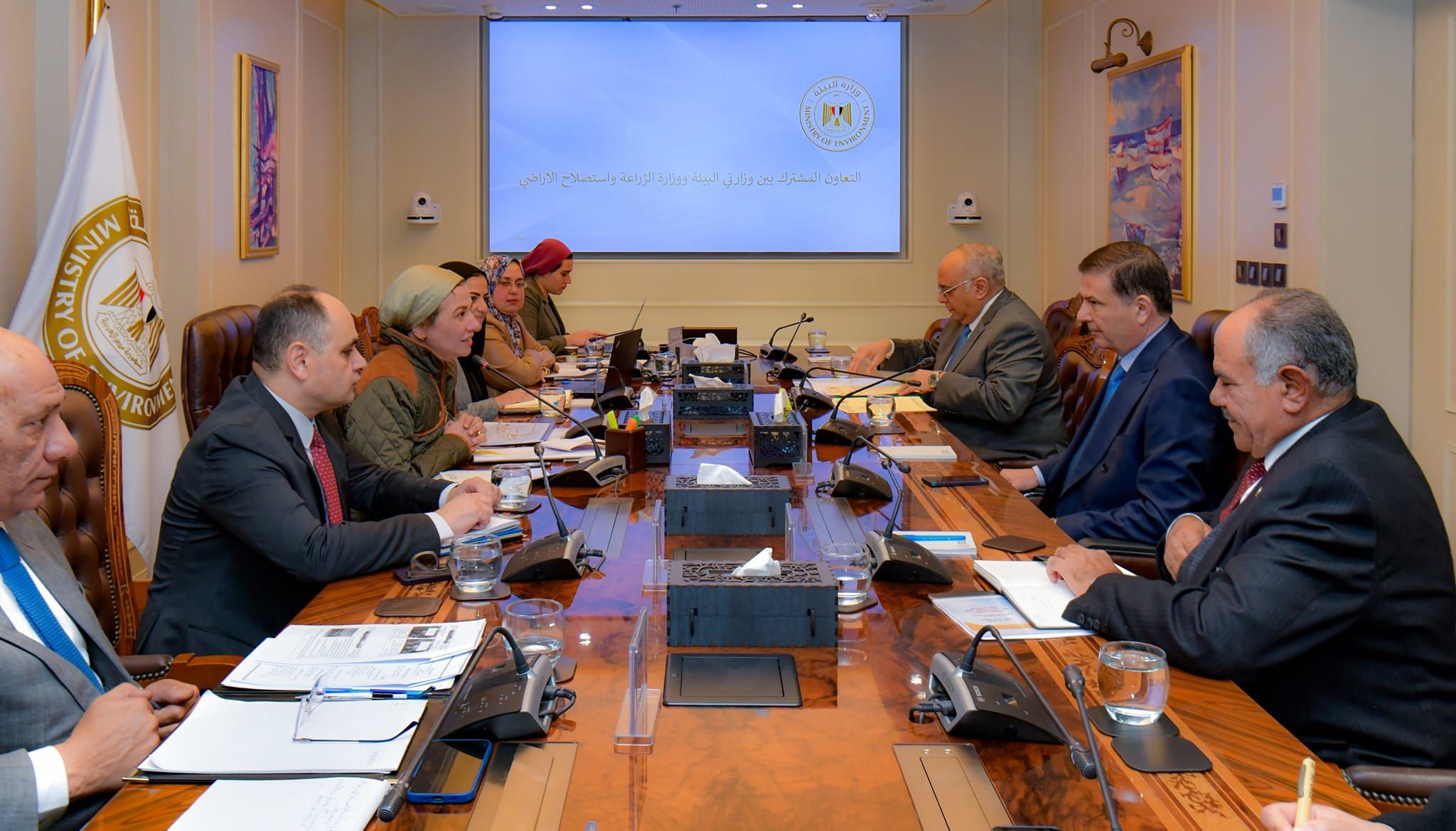 وزيرا البيئة والزراعة يبحثان إطلاق وحدة مشتركة لتنفيذ…