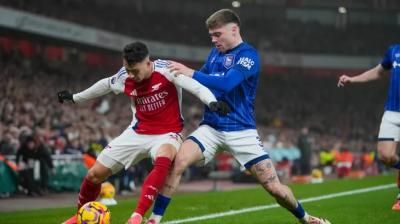 أرسنال يرتقي لوصافة البريميرليغ