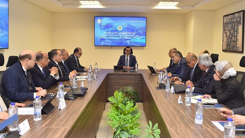 الخطيب: تعديل تشريعات الجمارك والاستيراد والتصدير خطوة أولى…