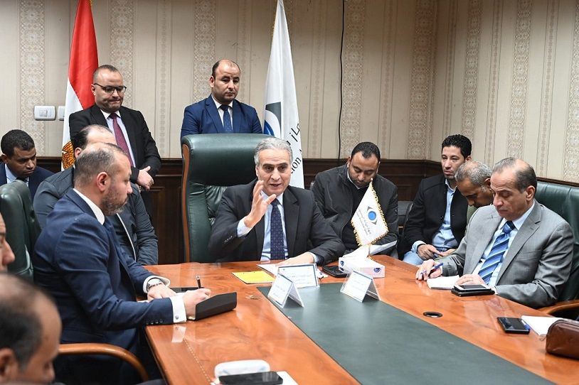 رئيس حماية المستهلك يوجه السلاسل التجارية بثبات أسعار السلع…