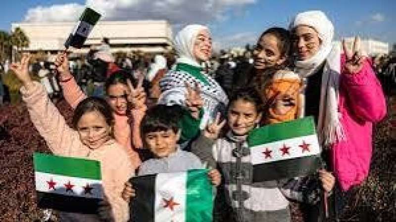 مفوضية اللاجئين: ما يقرب من 420 ألف سورى يعودون لبلادهم بعد سقوط...