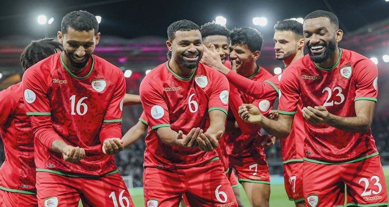 أبناء عمان يقدمون هدية العام الجديد