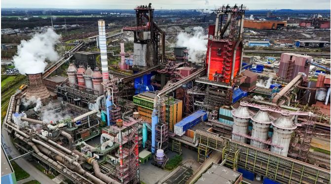 قطاع الصناعات التحويلية الألماني يختتم 2024 بتراجع متسارع