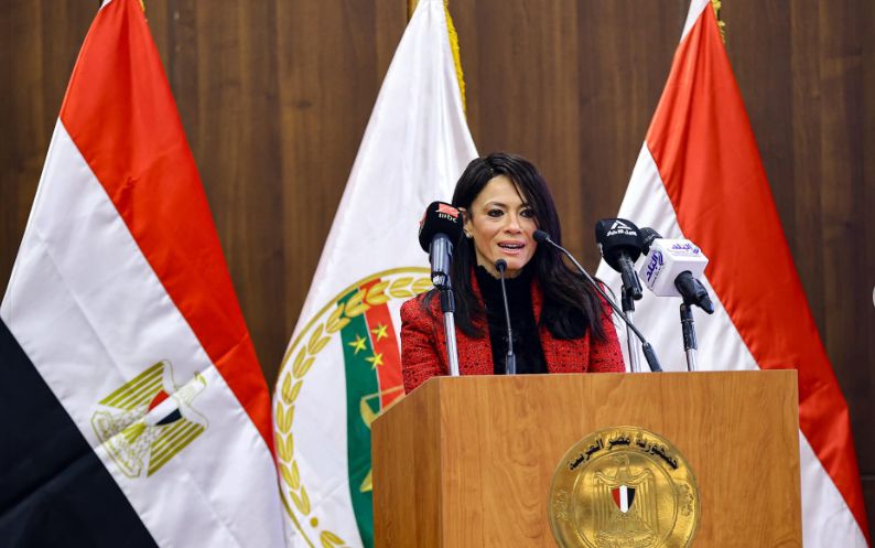 إطلاق مشروع التصويت الإلكتروني وبرنامج الشكاوى وقياس الأداء…