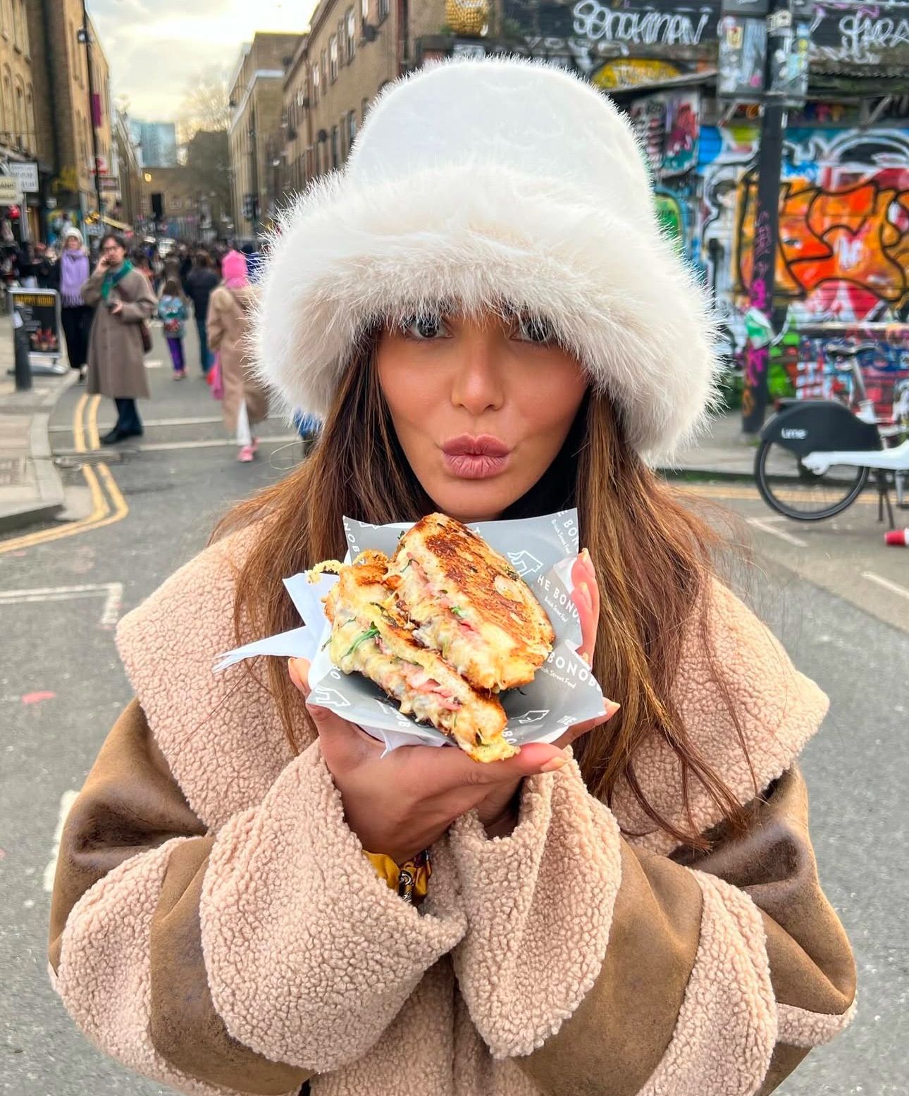 بناءً على تجربة مدربة لياقة معروفة: كيف يساعد تغيير نوعية التمرين في خسارتكِ للوزن؟