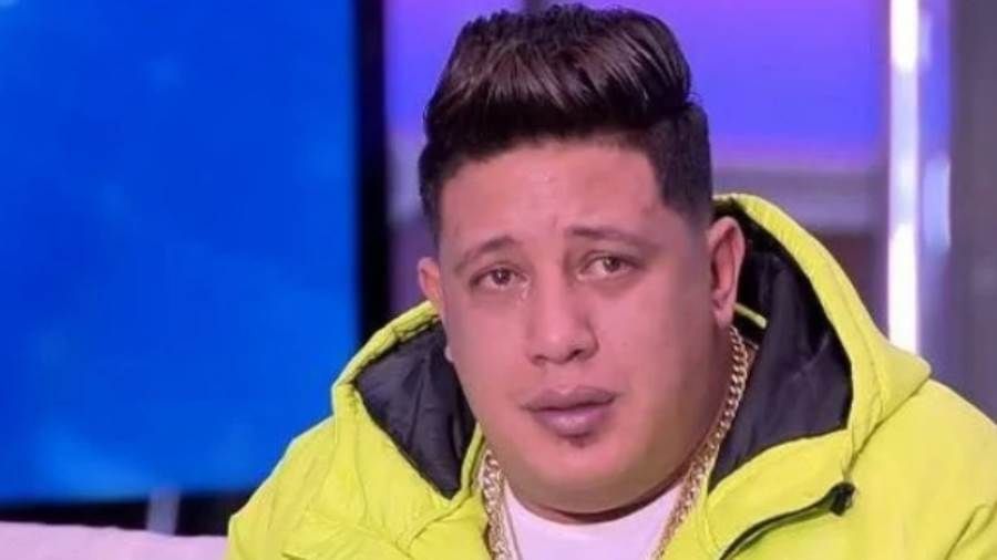 إحالة مؤدي المهرجانات حمو بيكا إلى المحاكمة الجنائية قررت نيابة قصر النيل بمحافظة القاهرة المصرية إحالة مؤدي المهرجانات حمو بيكا للمحاكمة الجنائية بتهمة حيازة سلا إقرأ المزيد