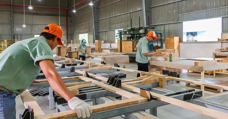 ملف.. صناعة الأثاث.. بين تحديات الإنتاج وتطلعات المنافسة…