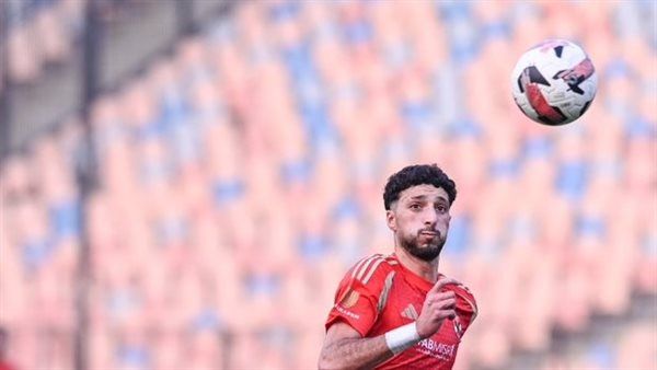 الأهلي يعبر أمواج سموحة ويستعيد صدراة الدوري المصري
