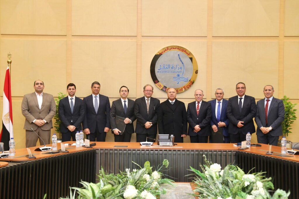 ميدلوج السويسرية توقع عقد إنشاء الميناء الجاف والمنطقة…