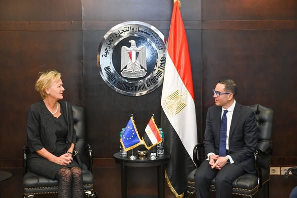وزير الاستثمار يبحث مع سفيرة الاتحاد الأوروبي بالقاهرة…