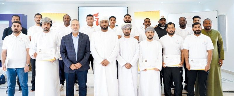 اللجنة الأولمبية العمانية تنظم دورة الإسعافات الأولية والإنعاش الرئوي