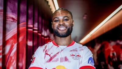 لايبزيغ يعلن تعاقده مع باكو