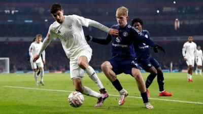 تأهل يونايتد وتوتنهام إلى الدور الرابع