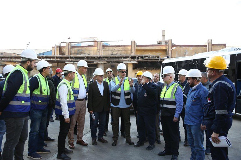 وزير قطاع الأعمال يتفقد مصانع الدلتا للأسمدة ويبحث خطة إصلاح…