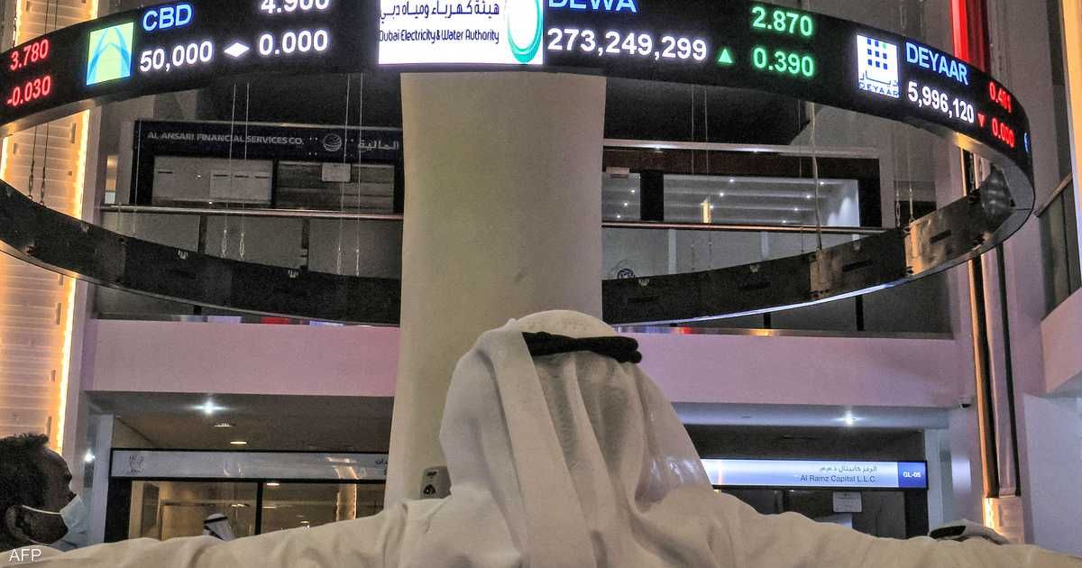 العالم اليوم - تراجع معظم أسواق الخليج وسط حالة من عدم اليقين حول الفائدة