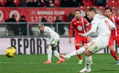 مونزا يفاجئ فيورنتينا بثنائية