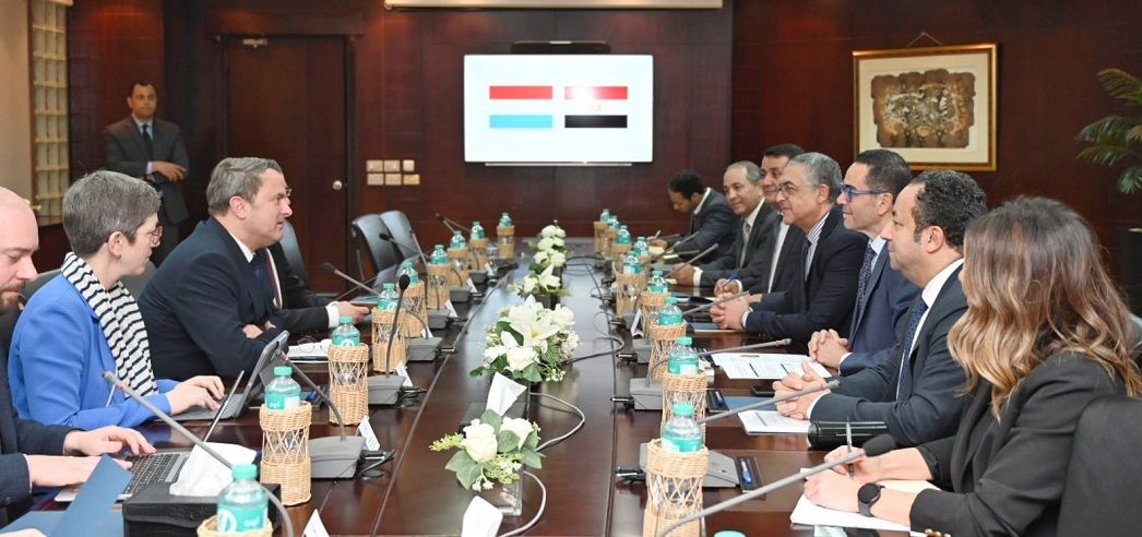 الخطيب يدعو مستثمري لوكسمبورج للاستفادة من الفرص المتاحة…