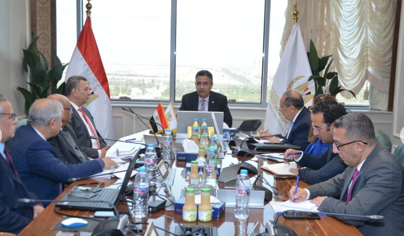 وزير التموين: مراقبة الأسواق وتوفير السلع الأساسية بجودة…