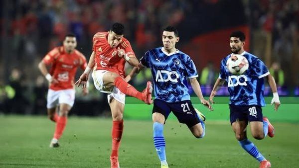 "نقطة لكل فريق".. الأهلي يتعادل أمام بيراميدز في قمة الجولة العاشرة