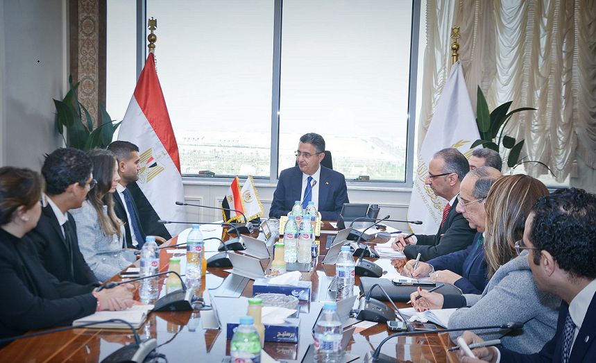 التموين تتعاون مع طلبات مارت لتسهيل وصول المنتجات المصرية…