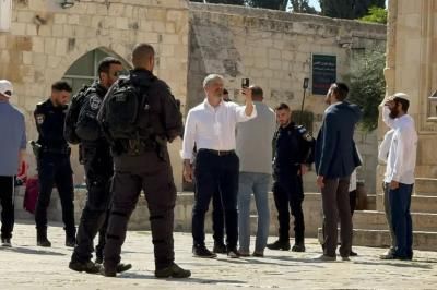 أخبار اليمن : مستوطنون يقتحمون الأقصى