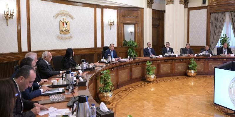 مدبولي: توجيهات من الرئيس بتفعيل هذه الآلية وتوسيع قاعدة الحوار الوطني فيما...