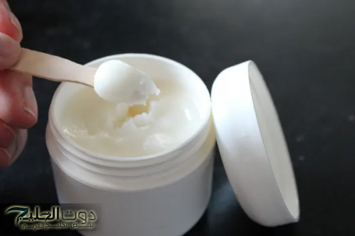 "جوزك هيتجنن من ريحتك".. طريقة سحرية لعمل مزيل عرق طبيعي في المنزل بمكونات رخيصة من مطبخك وأحسن من الجاهز.. ينافس أشهر البرندات في العالم!!