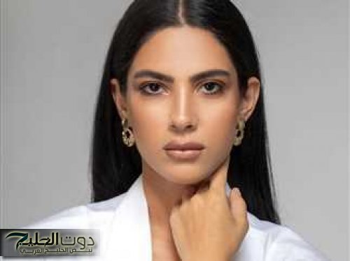 هدى المفتي تستعرض رشاقتها بجامبسوت ضيق من Dolce & Gabbana