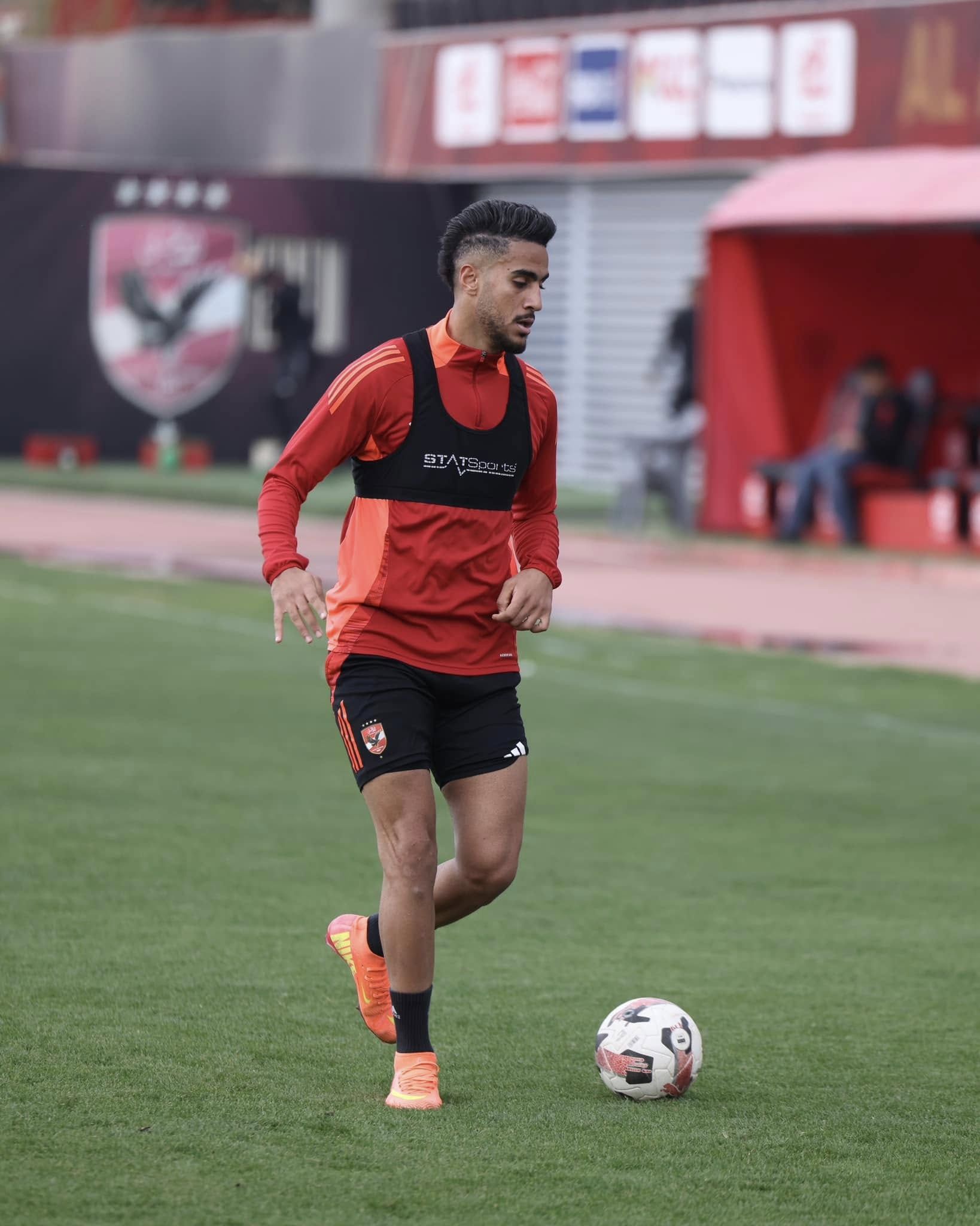 تركيز في مران الأهلي.. وتدريبات تأهيلية لـ"وسام وطاهر وبن شرقي".. صور