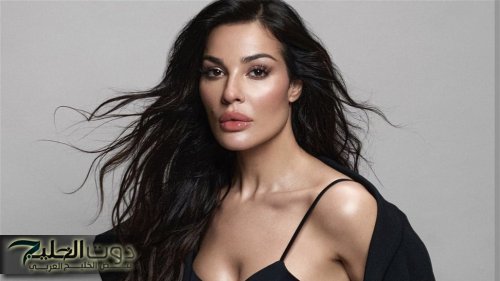 نادين نجيم تحتفل بعيد ميلادها بإطلالتين جريئتين بالأسود