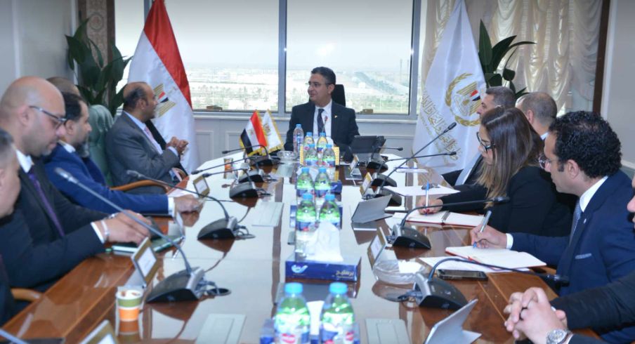 وزير التموين يبحث التعاون مع بنده السعودية لتطوير قطاع…