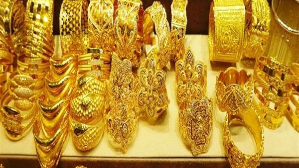 70 جنيه ارتفاعا في أسعار الذهب المحلية بفعل مخاوف الحرب…