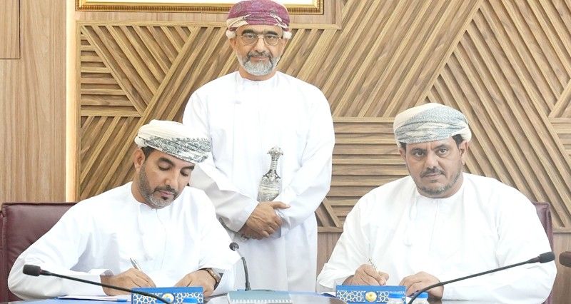 اتفاقية لدعم أندية جنوب الشرقية مع الشركة العمانية الهندية للسماد