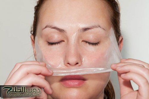 طريقة سحرية لتفتيح البشرة وإزالة الجلد الميت باستخدام الملح وليفة الاستحمام