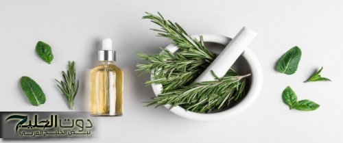 فوائد إكليل الجبل للبشرة: قناع طبيعي لإعادة الشباب