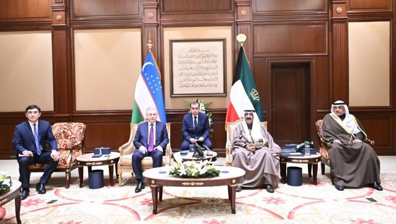 امير الكويت ورئيس أوزبكستان يعقدان مباحثات رسمية