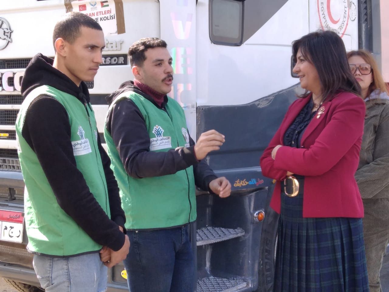 التحالف الوطني يُطلق قافلته العاشرة لإغاثة غزة بـ300 شاحنة مساعدات